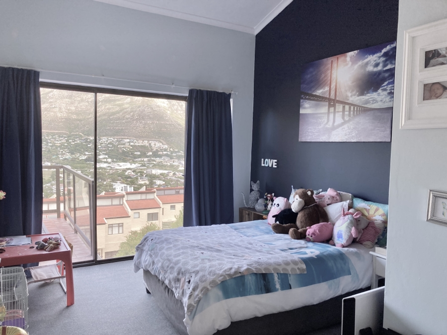To Let 4 Bedroom Property for Rent in Beach Estate Western Cape